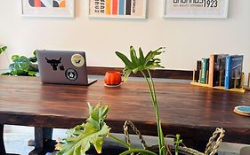 Comfort And Sunny Apartment, Marousi Oaka Stadium Neratziotissa